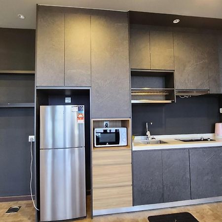 Expressionz Professional Suites By Aurora Summer Suites กัวลาลัมเปอร์ ภายนอก รูปภาพ