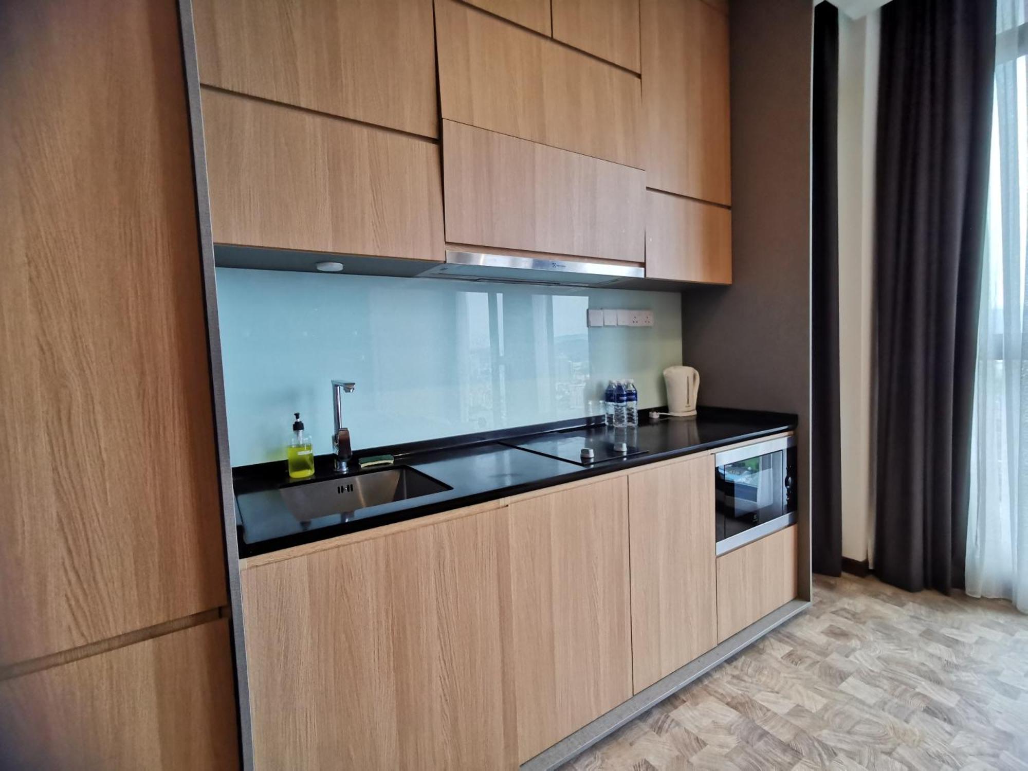 Expressionz Professional Suites By Aurora Summer Suites กัวลาลัมเปอร์ ห้อง รูปภาพ