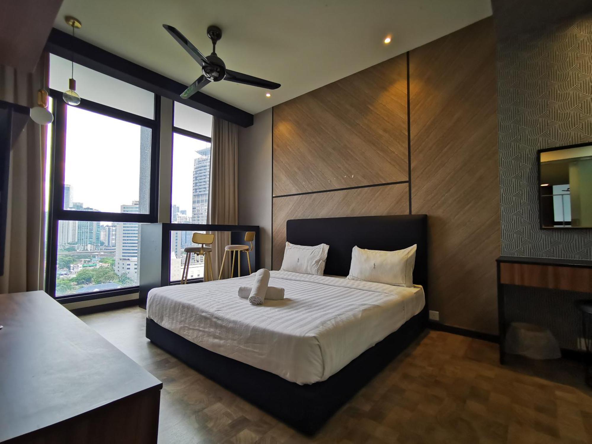 Expressionz Professional Suites By Aurora Summer Suites กัวลาลัมเปอร์ ห้อง รูปภาพ