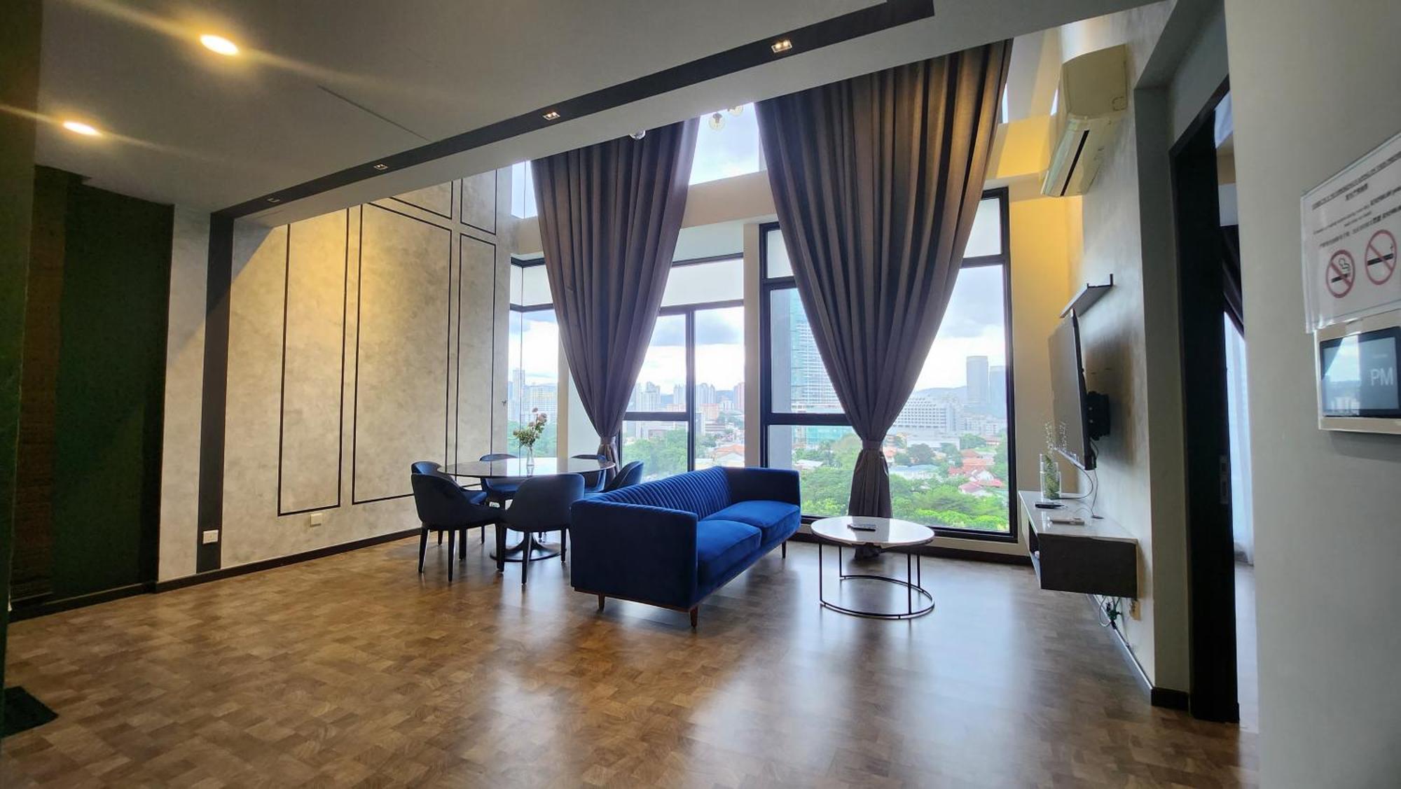 Expressionz Professional Suites By Aurora Summer Suites กัวลาลัมเปอร์ ภายนอก รูปภาพ